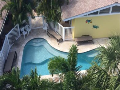 One Bedroom Vacation Rental located Close Beach Holmes Beach